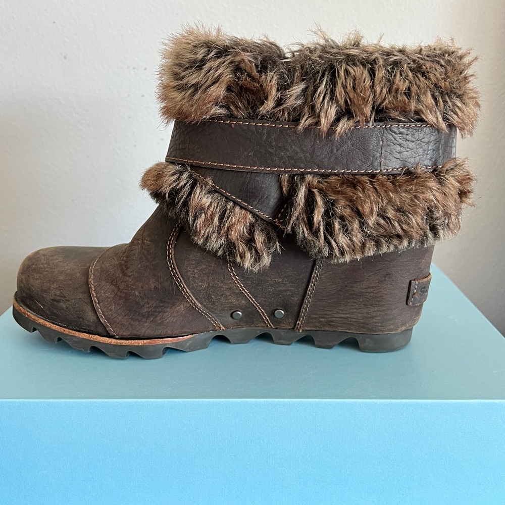 Sorel Joan of Arctic Wedge Ankle Boots~7.5 - Picture 3 of 6